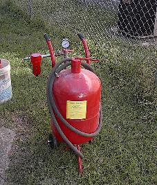 Harbor
Freight's 40lb pressure blaster